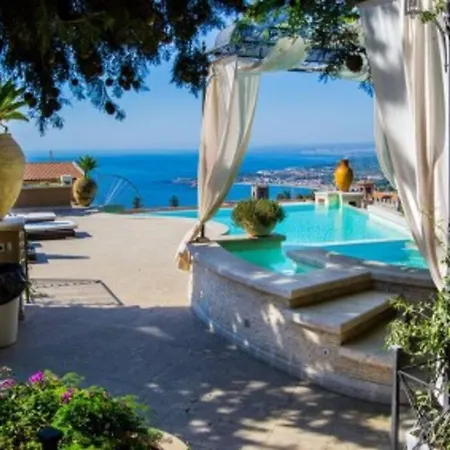 Atelier Taormina Spacious Guesthouse With Pool Exterior photo